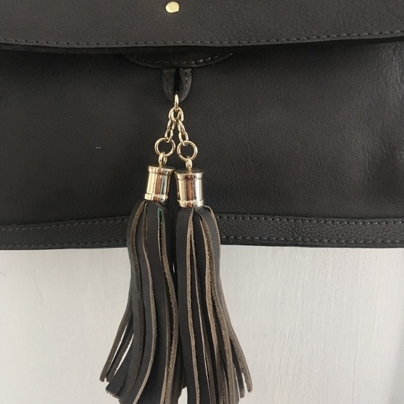 Era81 Grey Leather Crossbody - Picture 3 of 6